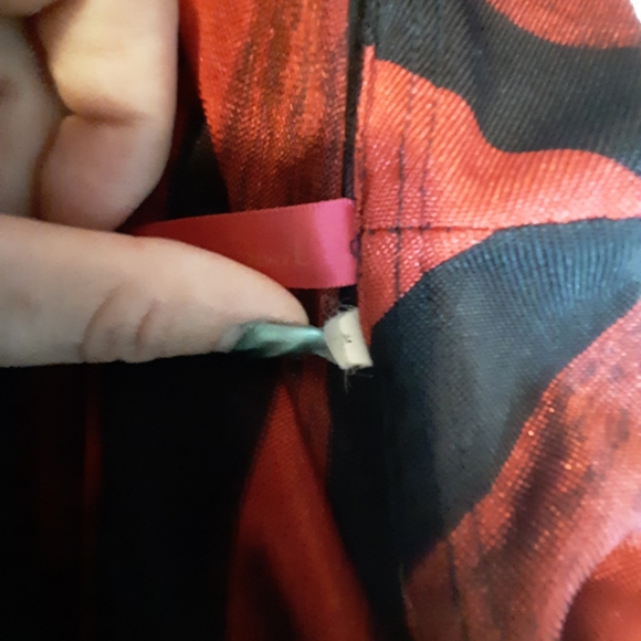 Heart soul red and black top - Picture 7 of 8